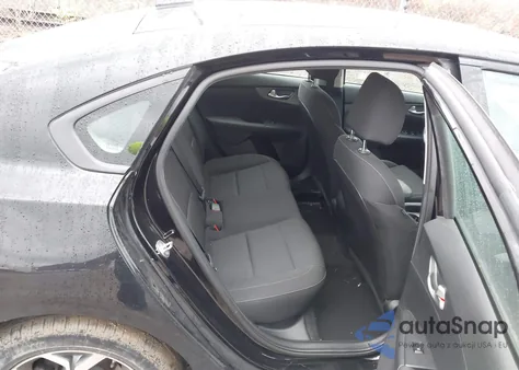 2021 Kia Forte Lxs из США, поврежденный, VIN 3KPF24AD8ME307118